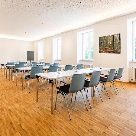 Kurhaus Hotel 3*