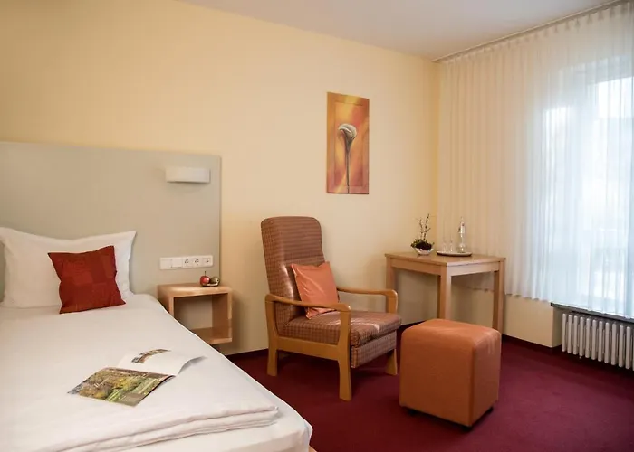 Kurhaus 3*